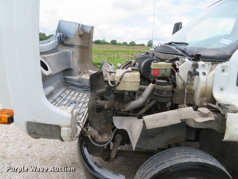 image for item DI2225 2006 Chevrolet C4500  flatbed truck