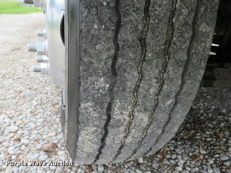 image for item DI2225 2006 Chevrolet C4500  flatbed truck