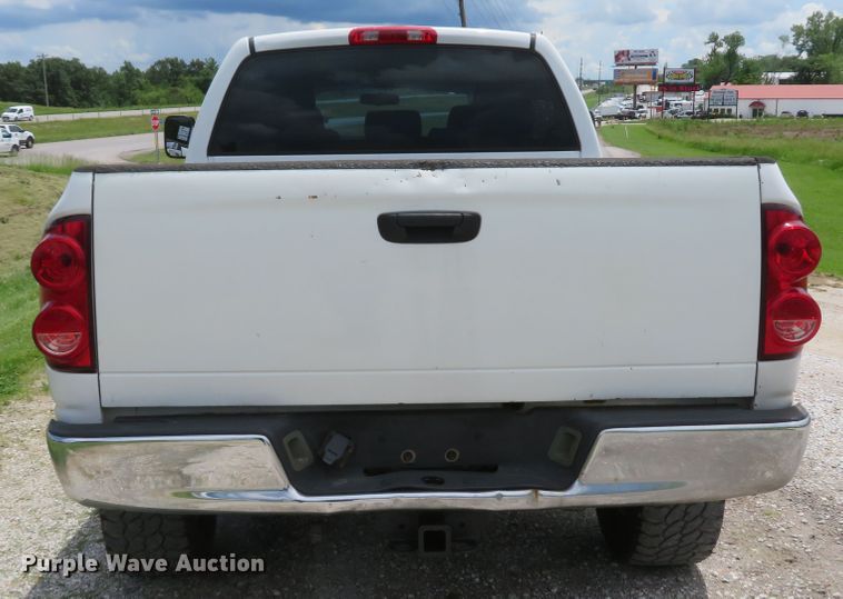 image for item DI2226 2007 Dodge Ram 2500  Mega Cab pickup truck