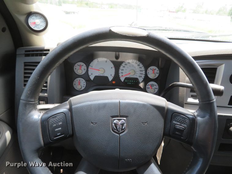 image for item DI2226 2007 Dodge Ram 2500  Mega Cab pickup truck