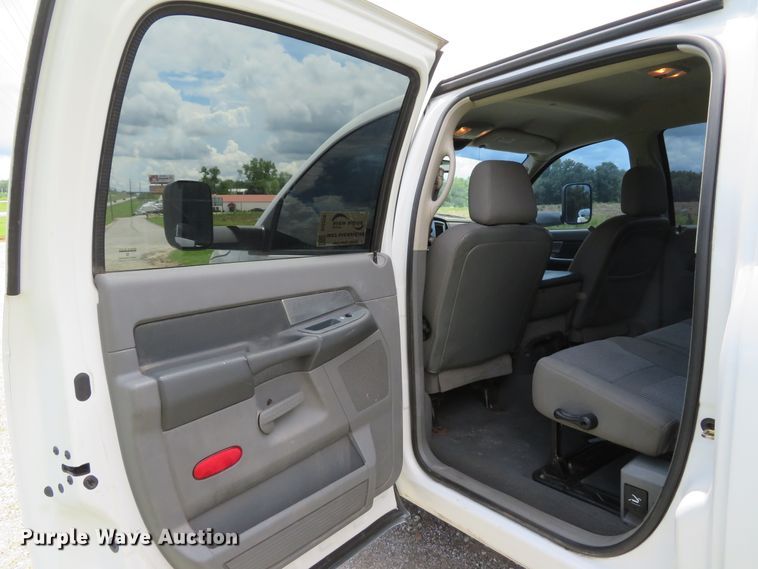 image for item DI2226 2007 Dodge Ram 2500  Mega Cab pickup truck