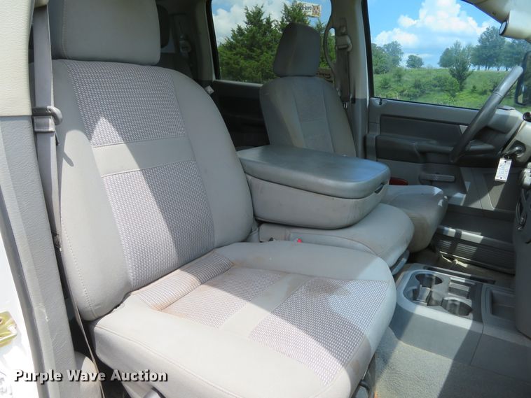 image for item DI2226 2007 Dodge Ram 2500  Mega Cab pickup truck