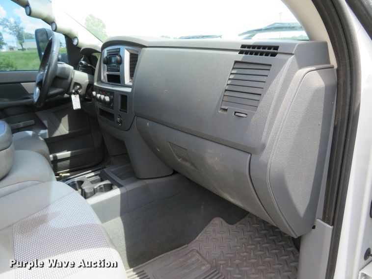 image for item DI2226 2007 Dodge Ram 2500  Mega Cab pickup truck