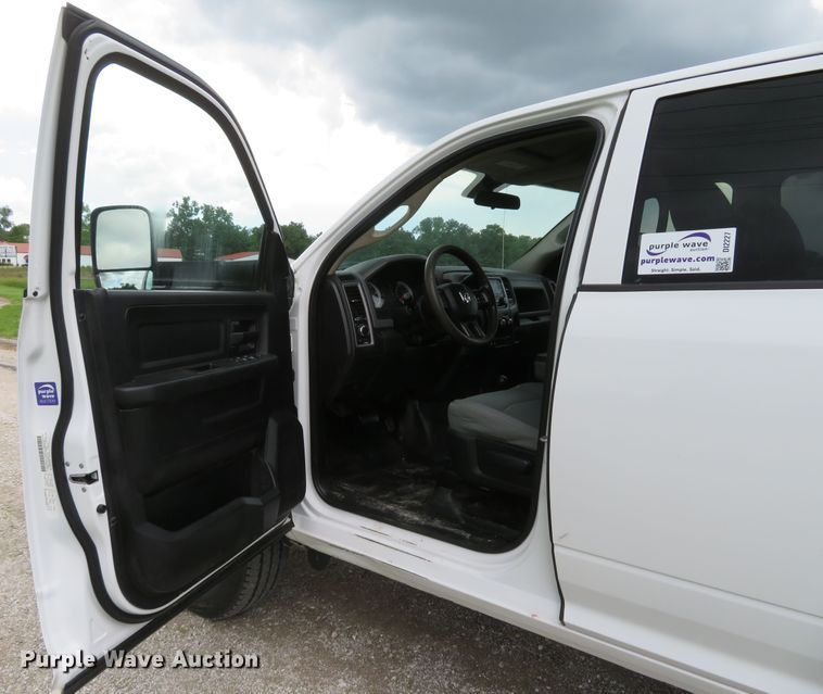 image for item DI2227 2014 Dodge Ram 2500  Crew Cab pickup truck
