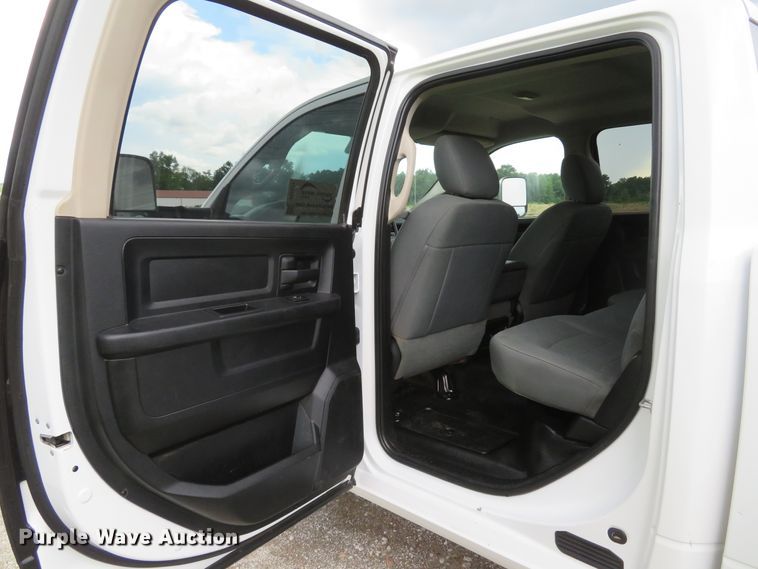 image for item DI2227 2014 Dodge Ram 2500  Crew Cab pickup truck