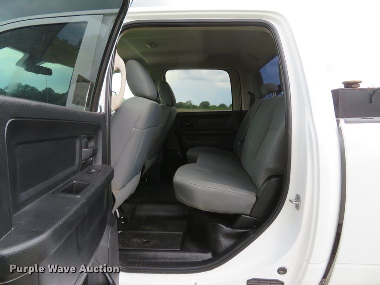 image for item DI2227 2014 Dodge Ram 2500  Crew Cab pickup truck