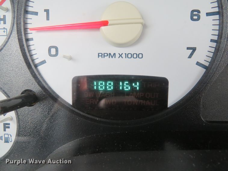 image for item DI2228 2004 Dodge Ram 1500  Quad Cab pickup truck