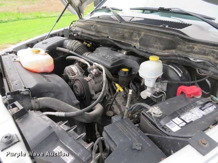 image for item DI2228 2004 Dodge Ram 1500  Quad Cab pickup truck