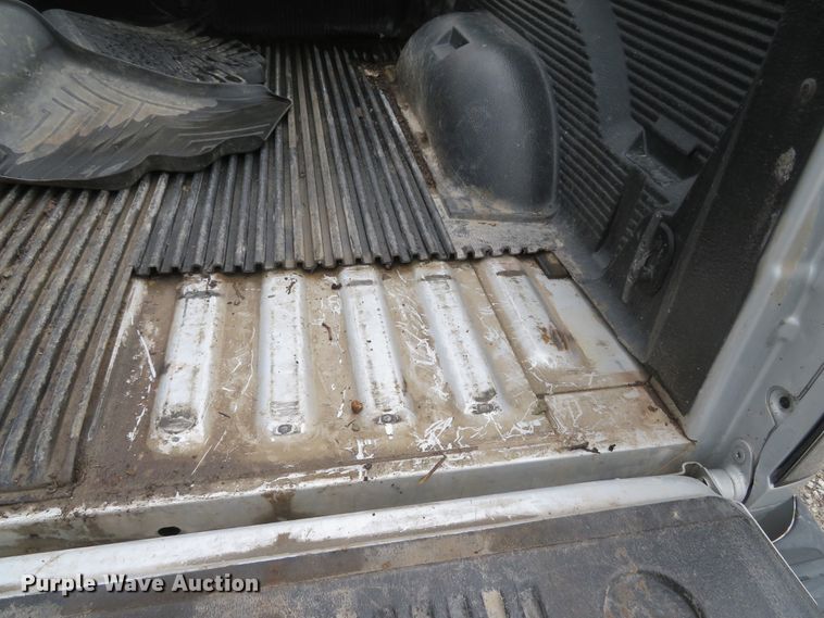 image for item DI2228 2004 Dodge Ram 1500  Quad Cab pickup truck