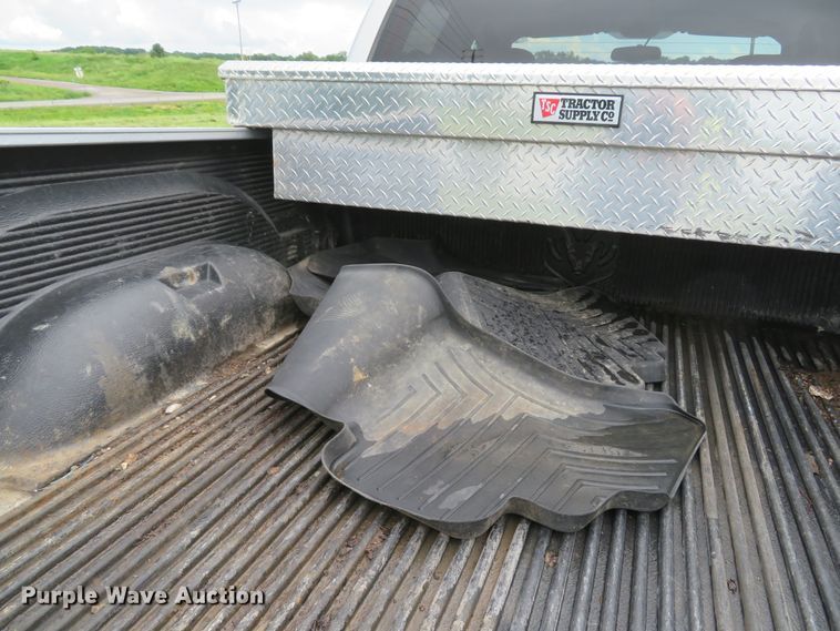 image for item DI2228 2004 Dodge Ram 1500  Quad Cab pickup truck