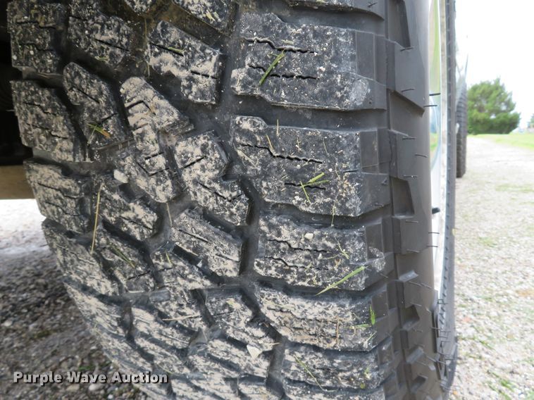 image for item DI2228 2004 Dodge Ram 1500  Quad Cab pickup truck