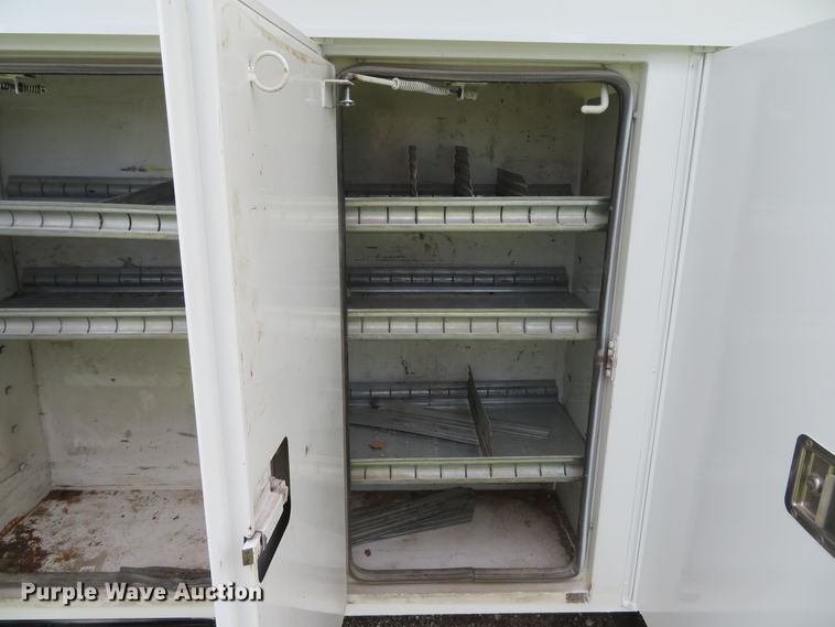 image for item DI2229 2003 Freightliner FL70  service truck