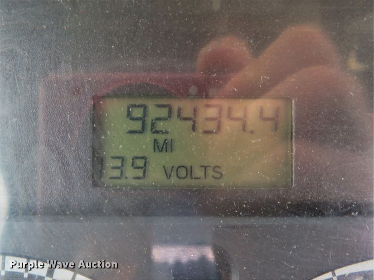 image for item DI2229 2003 Freightliner FL70  service truck