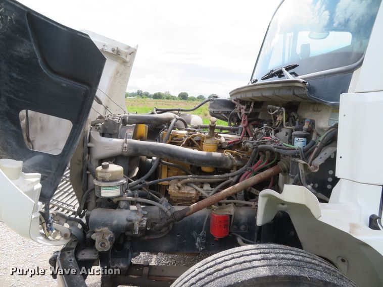 image for item DI2229 2003 Freightliner FL70  service truck