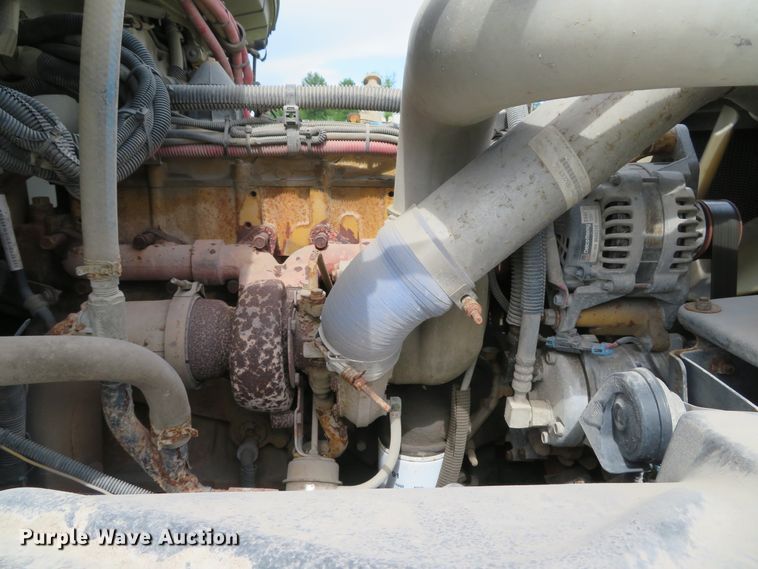 image for item DI2229 2003 Freightliner FL70  service truck