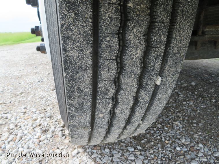 image for item DI2229 2003 Freightliner FL70  service truck