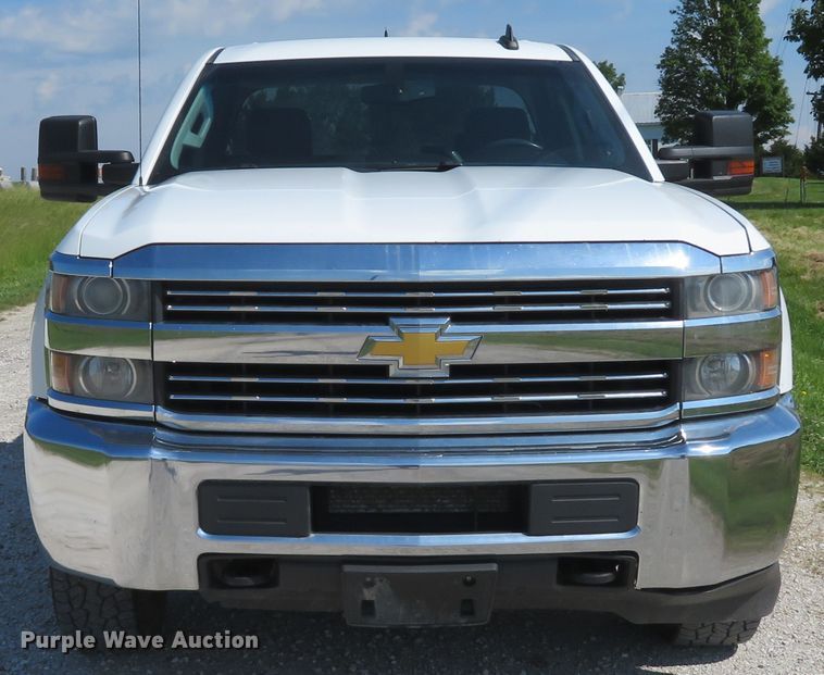 image for item DI2236 2015 Chevrolet Silverado 2500HD  Double Cab pickup truck