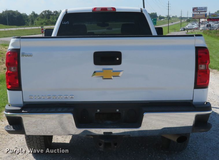 image for item DI2236 2015 Chevrolet Silverado 2500HD  Double Cab pickup truck