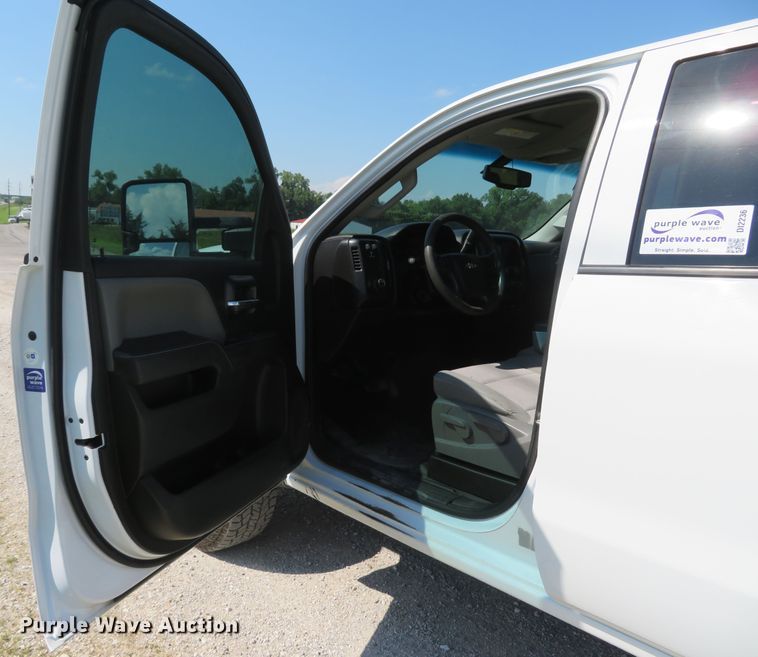 image for item DI2236 2015 Chevrolet Silverado 2500HD  Double Cab pickup truck