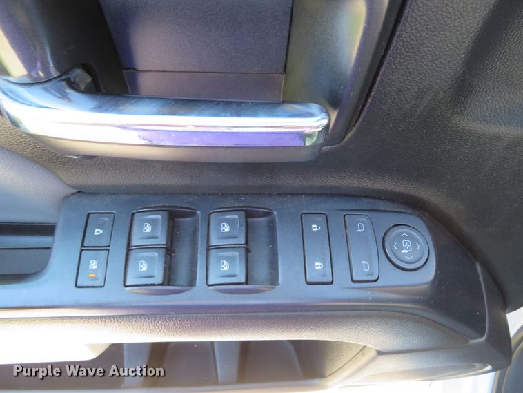 image for item DI2236 2015 Chevrolet Silverado 2500HD  Double Cab pickup truck