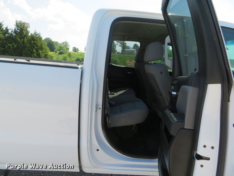 image for item DI2236 2015 Chevrolet Silverado 2500HD  Double Cab pickup truck