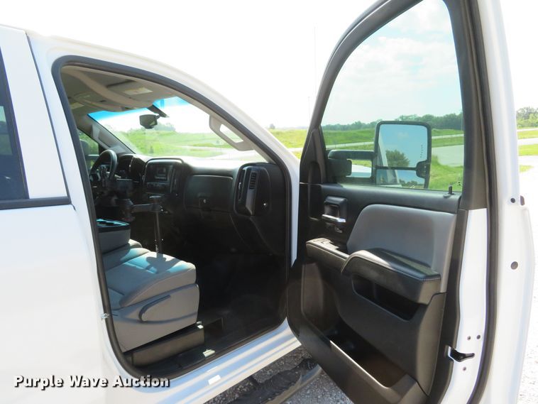 image for item DI2236 2015 Chevrolet Silverado 2500HD  Double Cab pickup truck