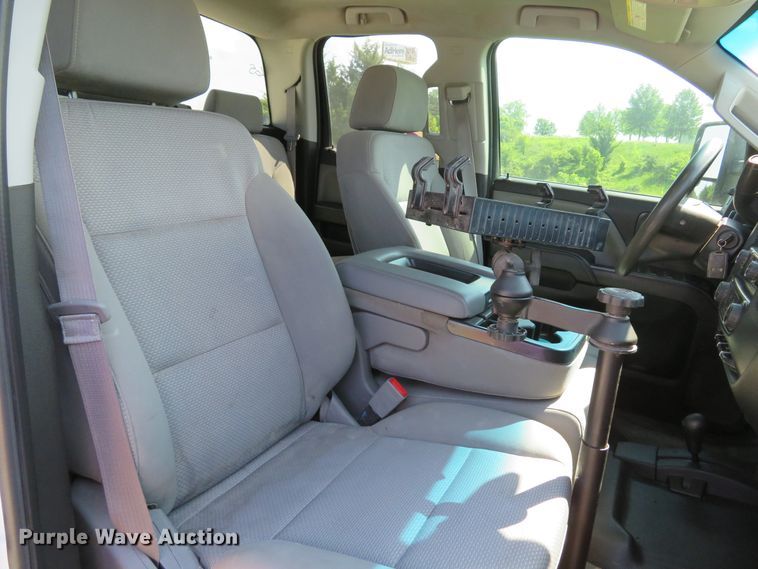 image for item DI2236 2015 Chevrolet Silverado 2500HD  Double Cab pickup truck