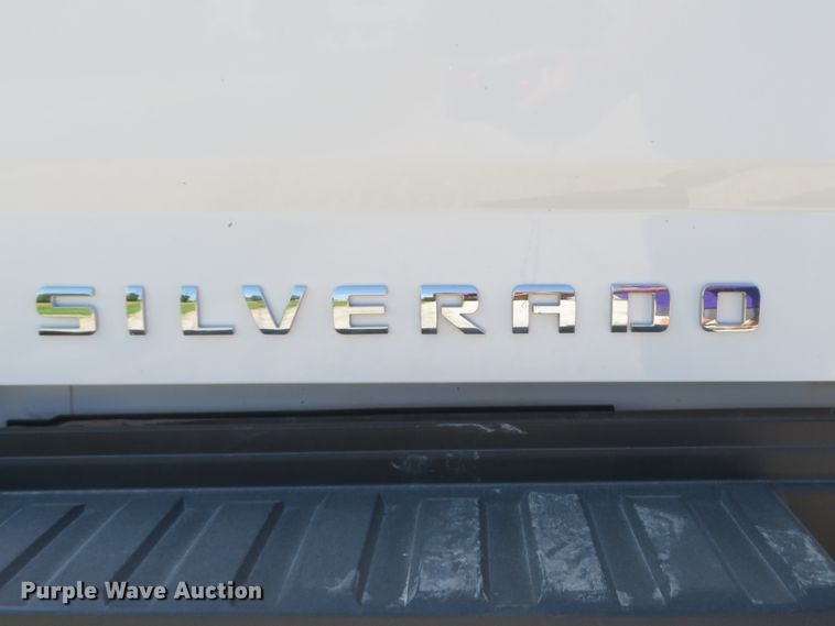 image for item DI2236 2015 Chevrolet Silverado 2500HD  Double Cab pickup truck