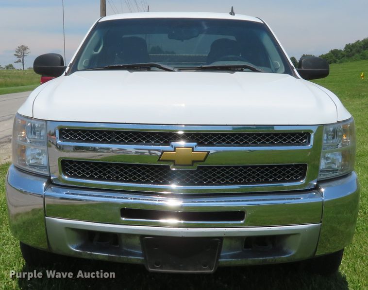 image for item DI2241 2013 Chevrolet Silverado 1500  Ext. Cab pickup truck