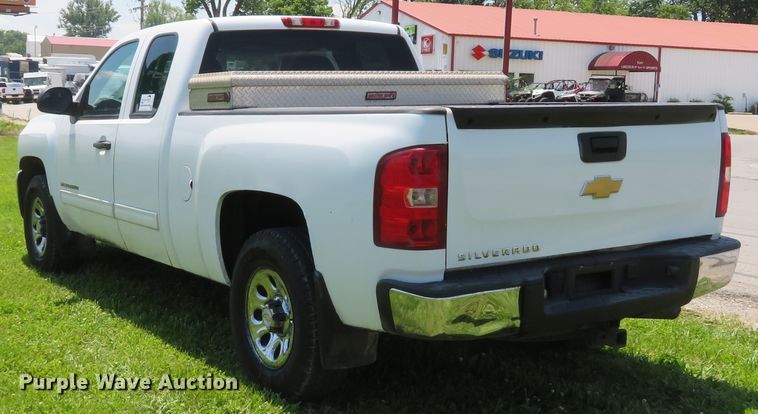 image for item DI2241 2013 Chevrolet Silverado 1500  Ext. Cab pickup truck