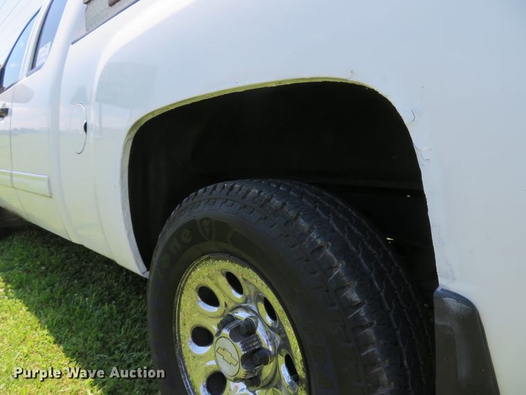 image for item DI2241 2013 Chevrolet Silverado 1500  Ext. Cab pickup truck