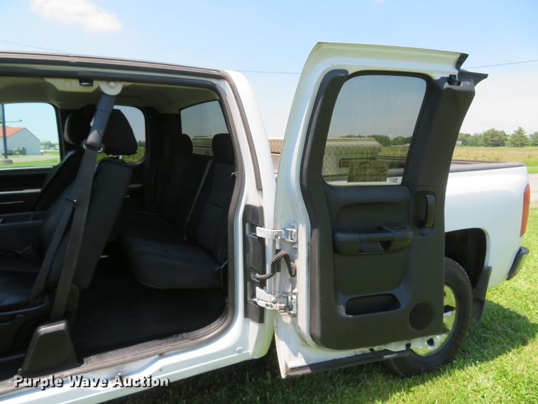 image for item DI2241 2013 Chevrolet Silverado 1500  Ext. Cab pickup truck