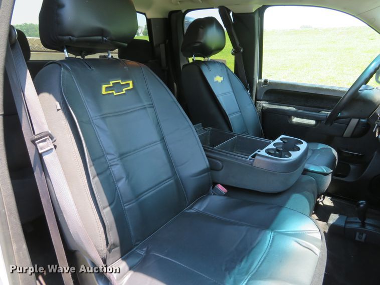 image for item DI2241 2013 Chevrolet Silverado 1500  Ext. Cab pickup truck