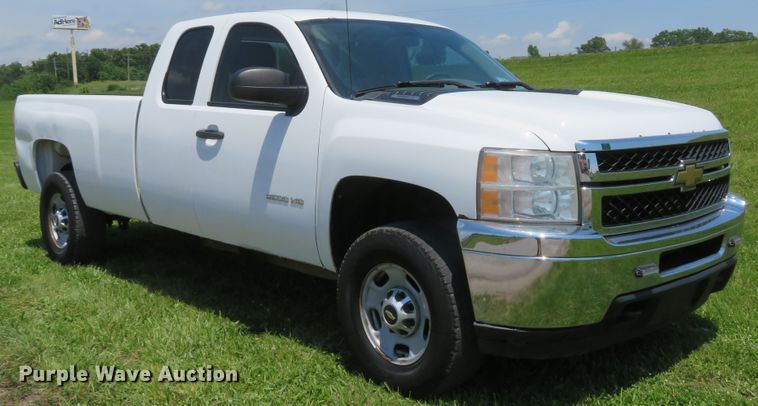 image for item DI2242 2011 Chevrolet Silverado 2500HD  Ext. Cab pickup truck