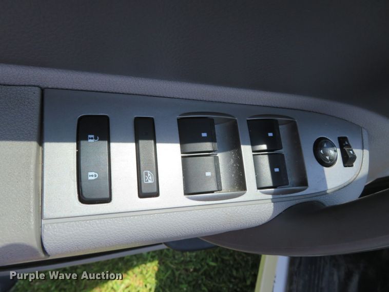 image for item DI2242 2011 Chevrolet Silverado 2500HD  Ext. Cab pickup truck