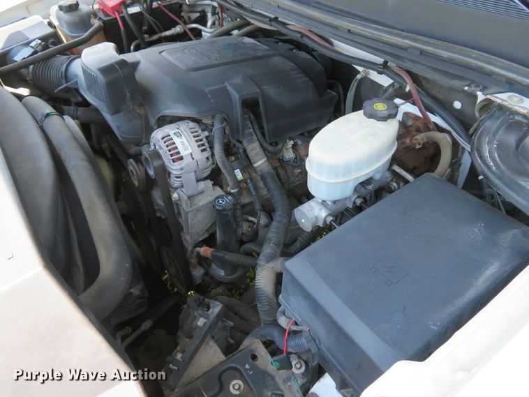 image for item DI2242 2011 Chevrolet Silverado 2500HD  Ext. Cab pickup truck