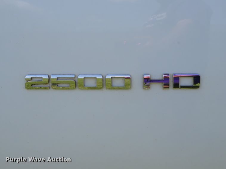 image for item DI2242 2011 Chevrolet Silverado 2500HD  Ext. Cab pickup truck