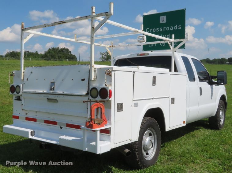 image for item DI2245 2012 Ford F350 Super Duty XL  SuperCab utility bed pickup truck