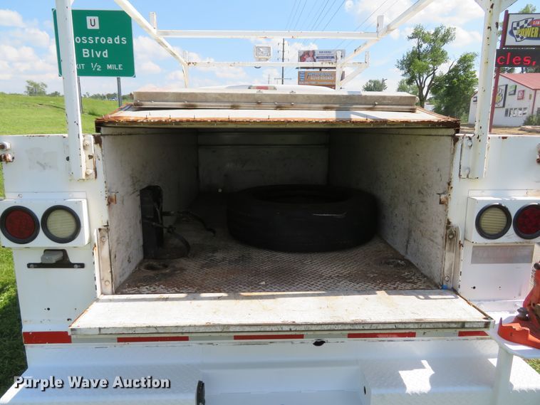 image for item DI2245 2012 Ford F350 Super Duty XL  SuperCab utility bed pickup truck