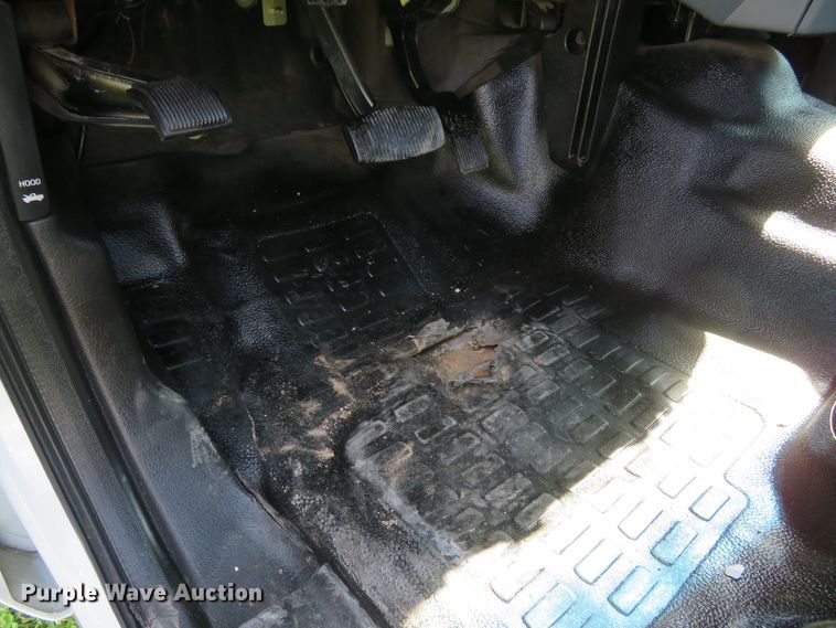 image for item DI2245 2012 Ford F350 Super Duty XL  SuperCab utility bed pickup truck