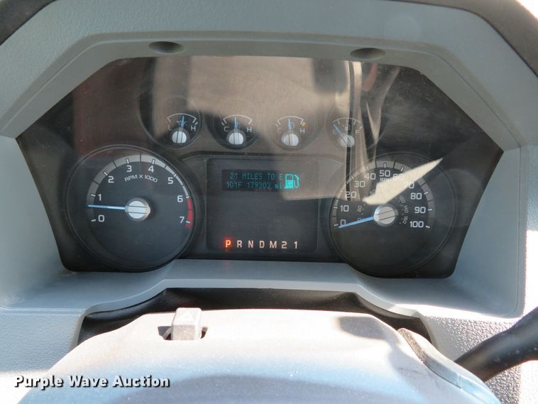 image for item DI2245 2012 Ford F350 Super Duty XL  SuperCab utility bed pickup truck