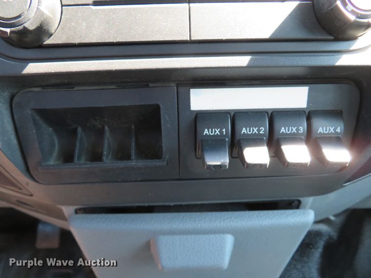 image for item DI2245 2012 Ford F350 Super Duty XL  SuperCab utility bed pickup truck