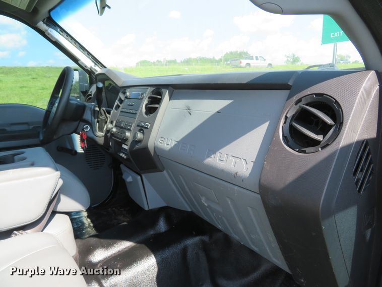 image for item DI2245 2012 Ford F350 Super Duty XL  SuperCab utility bed pickup truck