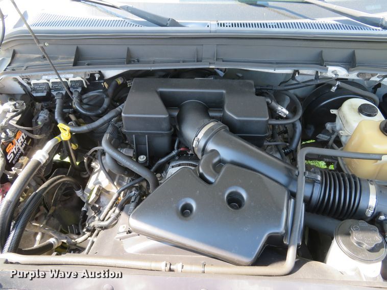 image for item DI2245 2012 Ford F350 Super Duty XL  SuperCab utility bed pickup truck