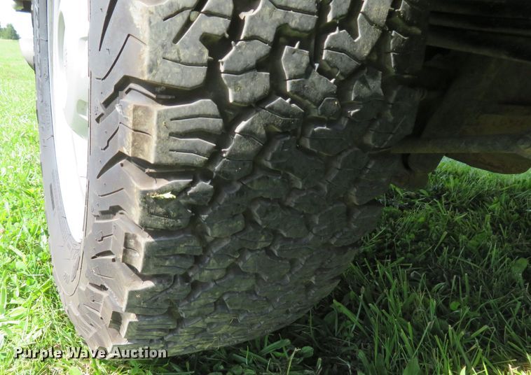 image for item DI2245 2012 Ford F350 Super Duty XL  SuperCab utility bed pickup truck