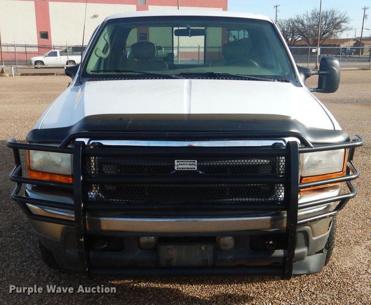 image for item DJ8757 2001 Ford F250 Super Duty  SuperCab pickup truck