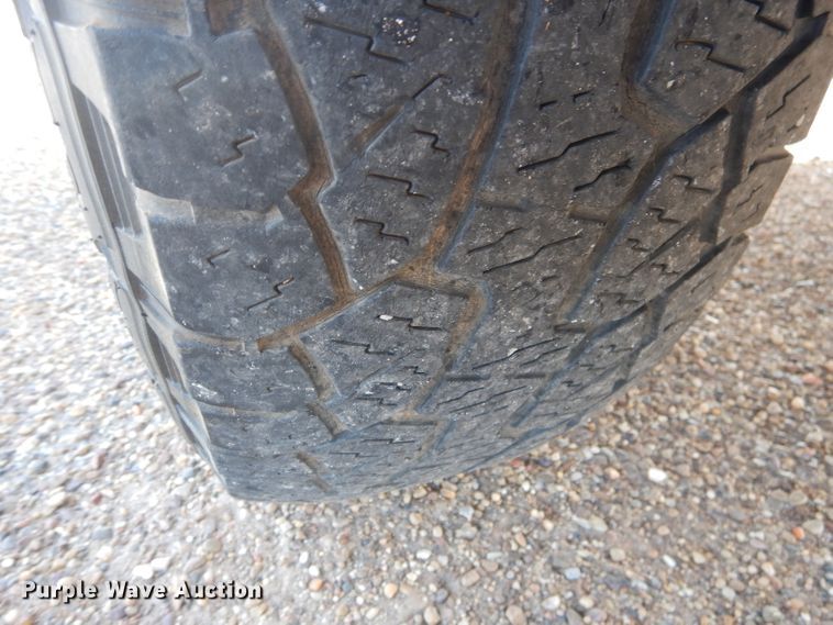 image for item DJ8757 2001 Ford F250 Super Duty  SuperCab pickup truck