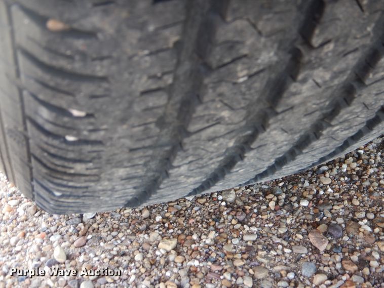 image for item DJ8759 2003 Cadillac DeVille