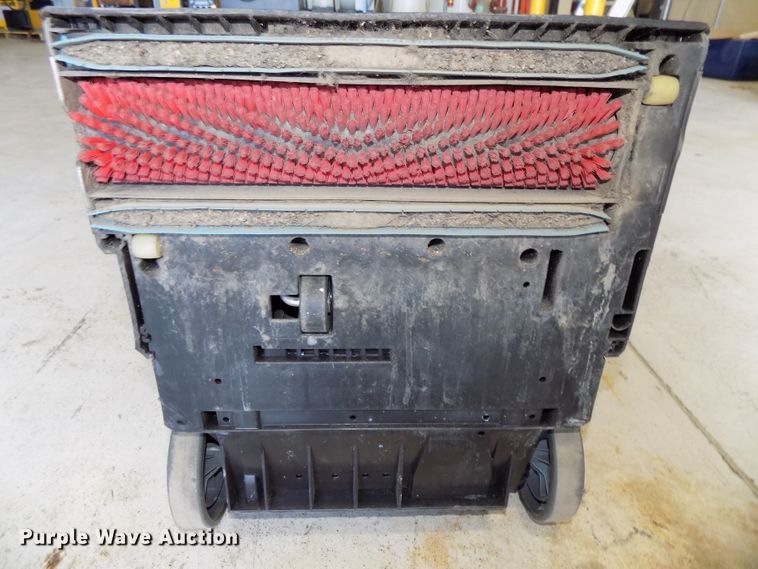 image for item DO9329 2018 Karcher Professional BR30/4C floor scrubber