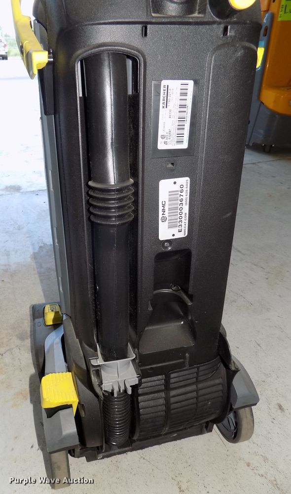 image for item DO9329 2018 Karcher Professional BR30/4C floor scrubber